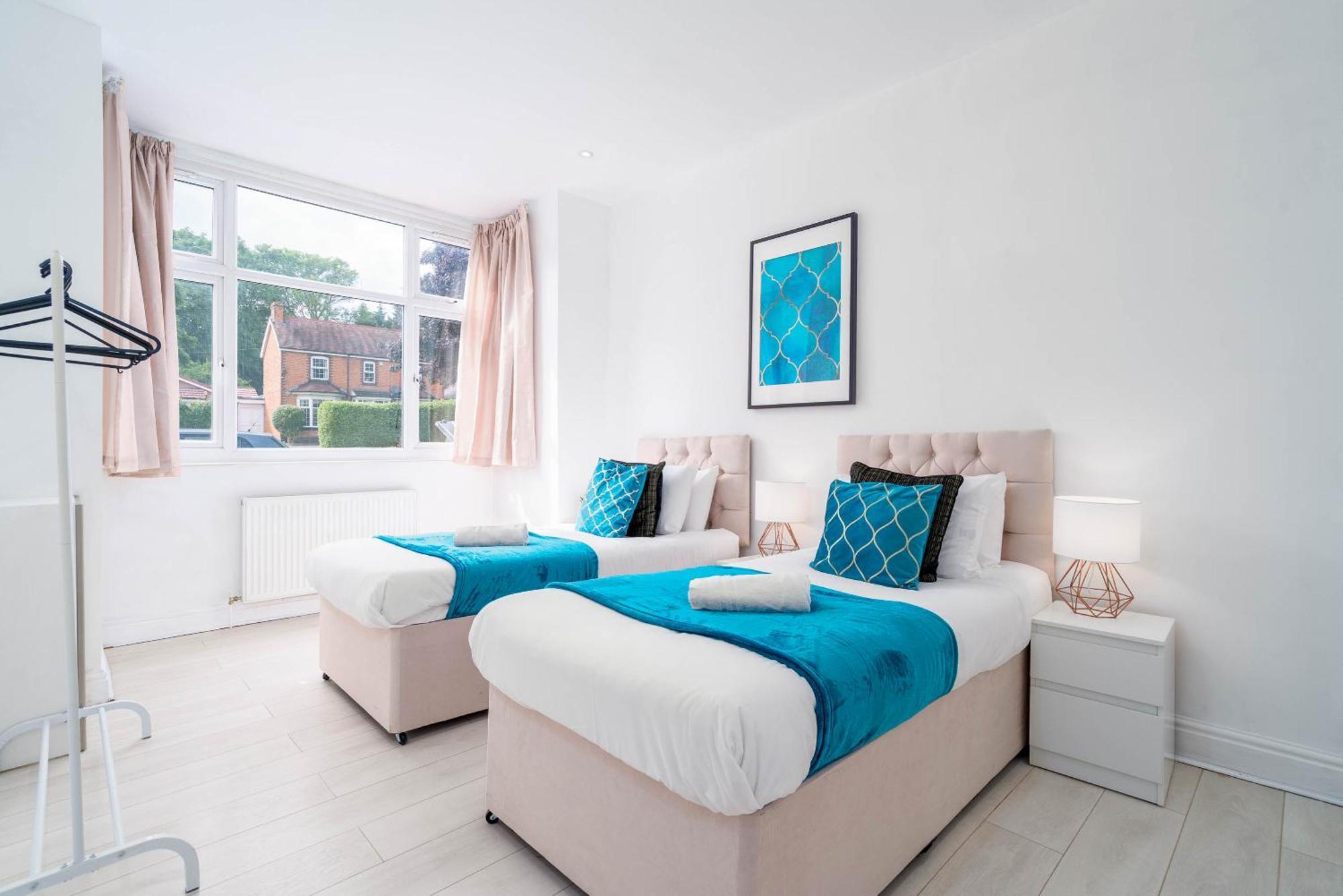 Five Bedroom Townhouse - Near City Centre - Edgbaston - On Street Parking - Wifi - Netflix - 974P Бирмингем Экстерьер фото