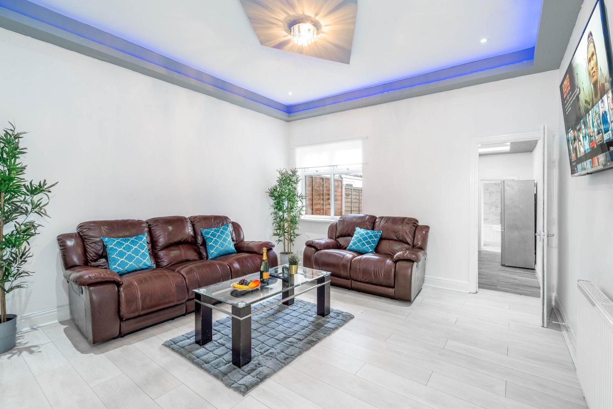 Five Bedroom Townhouse - Near City Centre - Edgbaston - On Street Parking - Wifi - Netflix - 974P Бирмингем Экстерьер фото