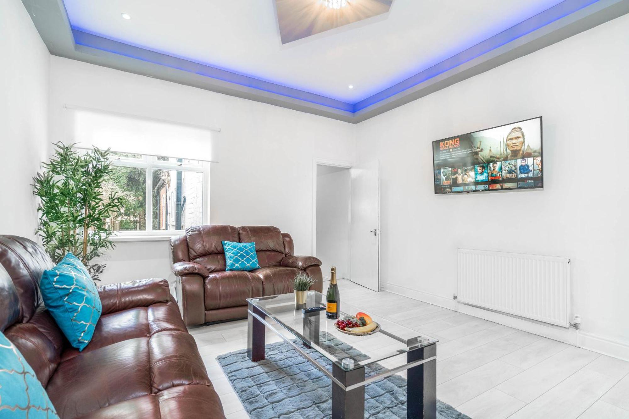 Five Bedroom Townhouse - Near City Centre - Edgbaston - On Street Parking - Wifi - Netflix - 974P Бирмингем Экстерьер фото